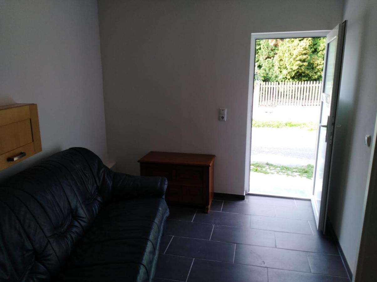 Monteurzimmer\Ferienwohnung باد غاندرسهايم المظهر الخارجي الصورة